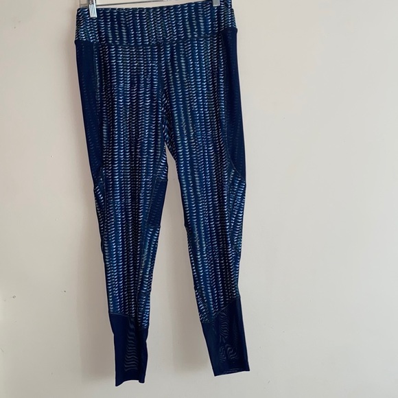 Womens Athletic Works Sheer Mesh Panel Insert Workout Legging - Picture 1 of 6